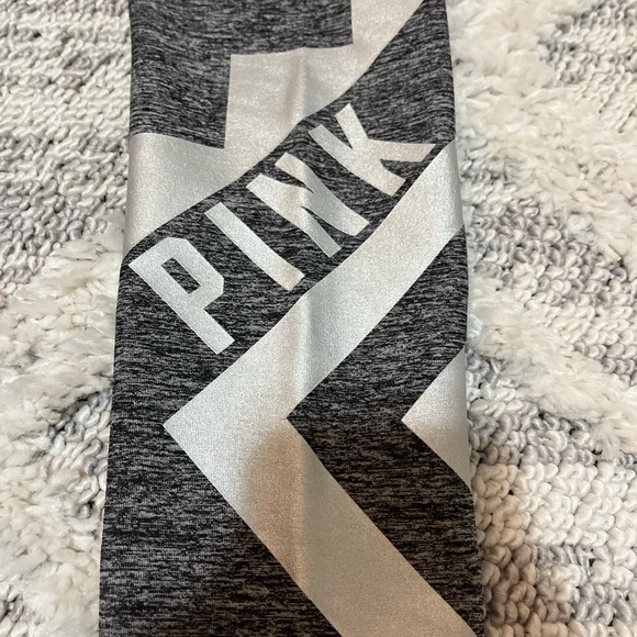 NWOT Victoria’s Secret PINK Leggings - Picture 3 of 4